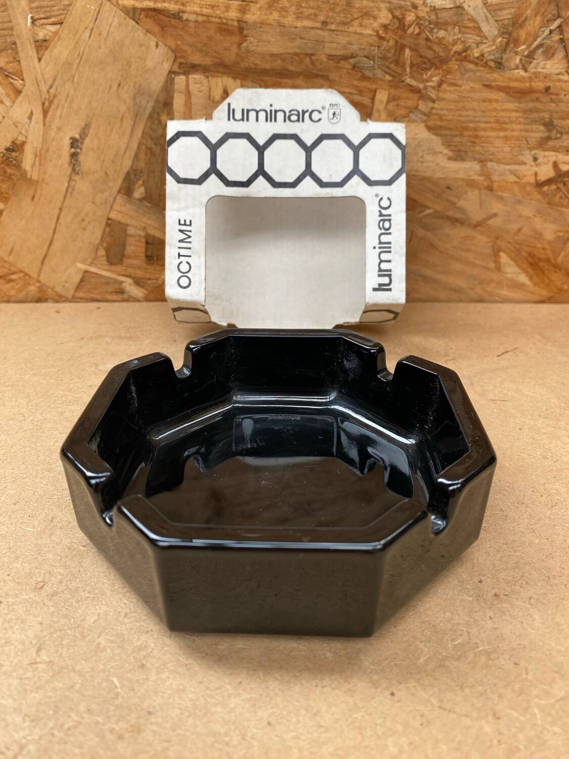 Old luminarc octime opaline noire ashtray made in france vintage