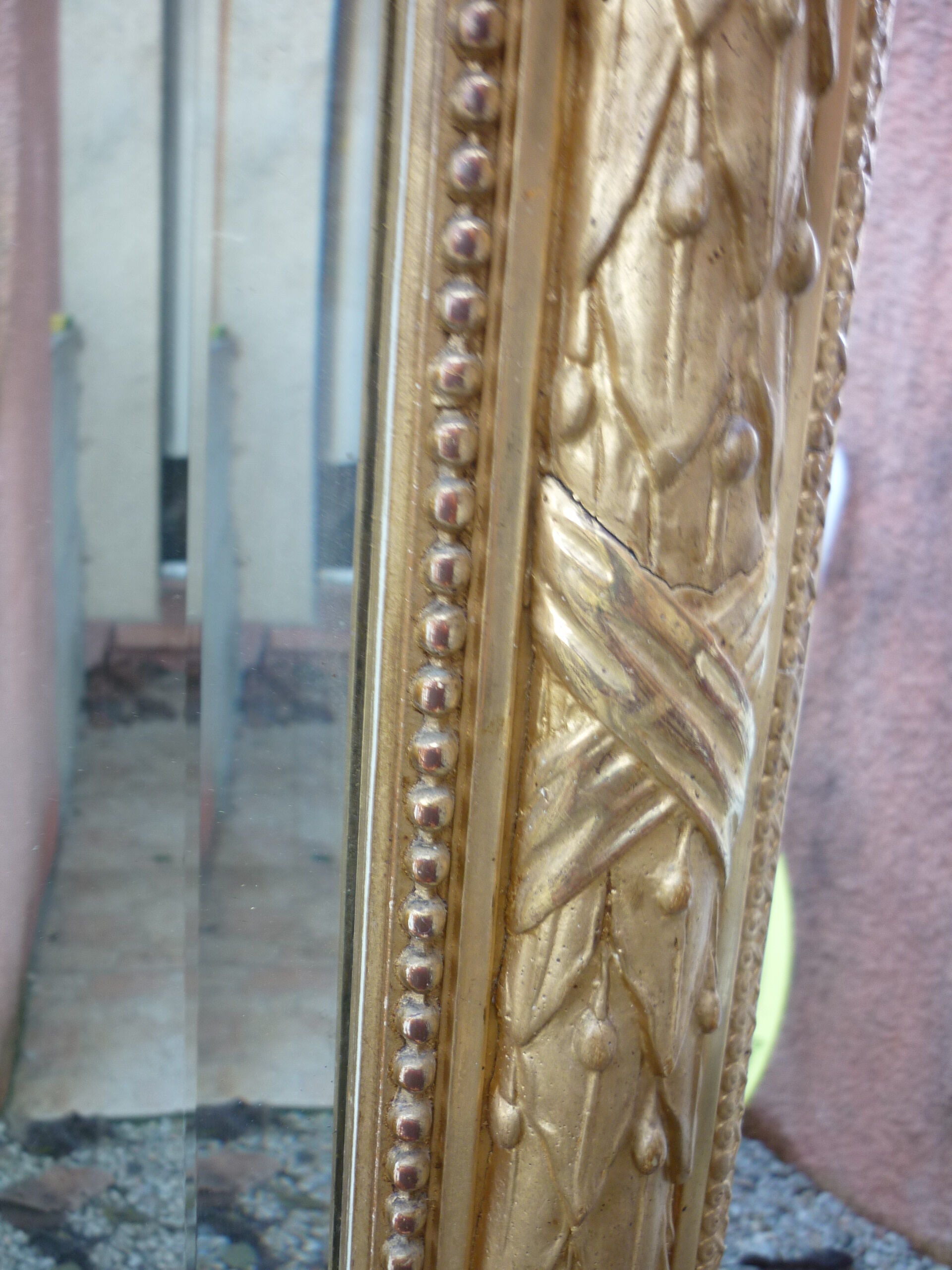 large 19th century mirror in gilded wood with gold leaf 140x195cm