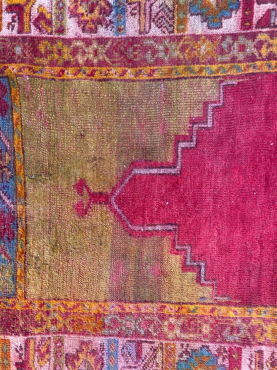 Old Turkish carpet Anatolia handmade 105x135 cm