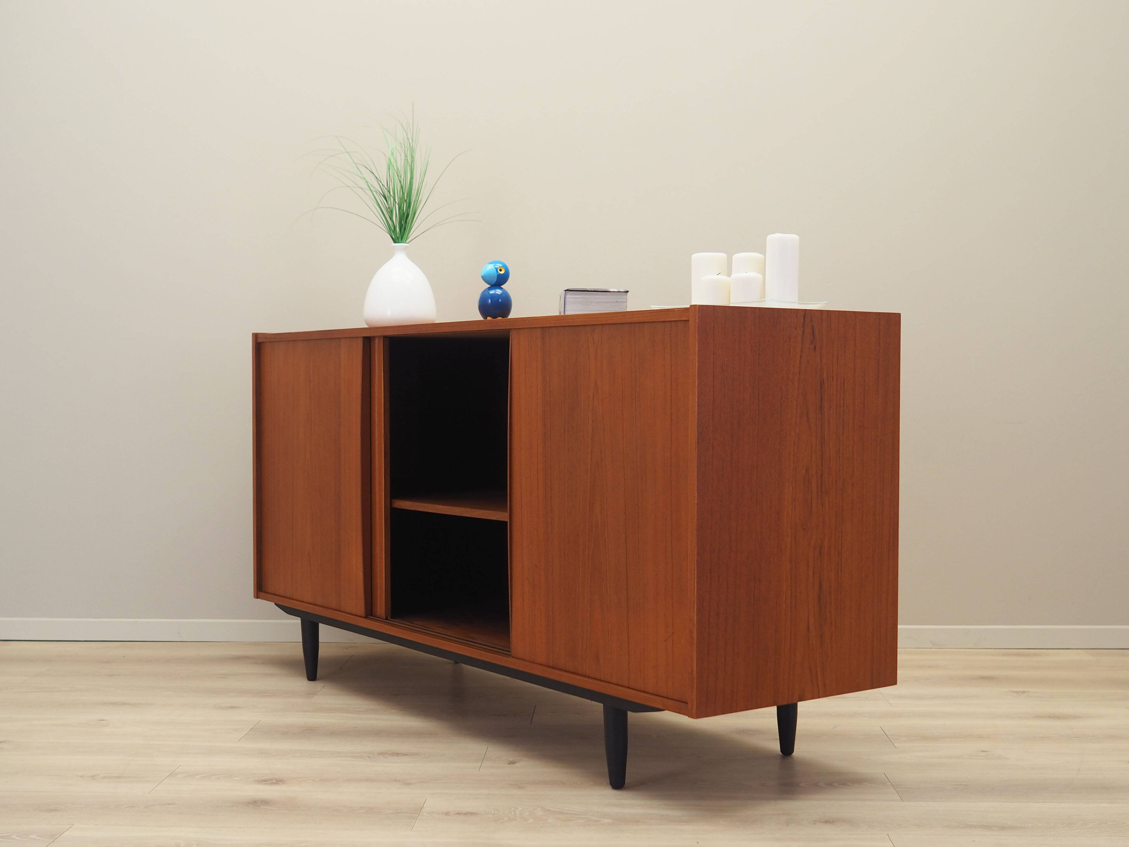 Teak sideboard, Danish design, 1970s, production: Denmark