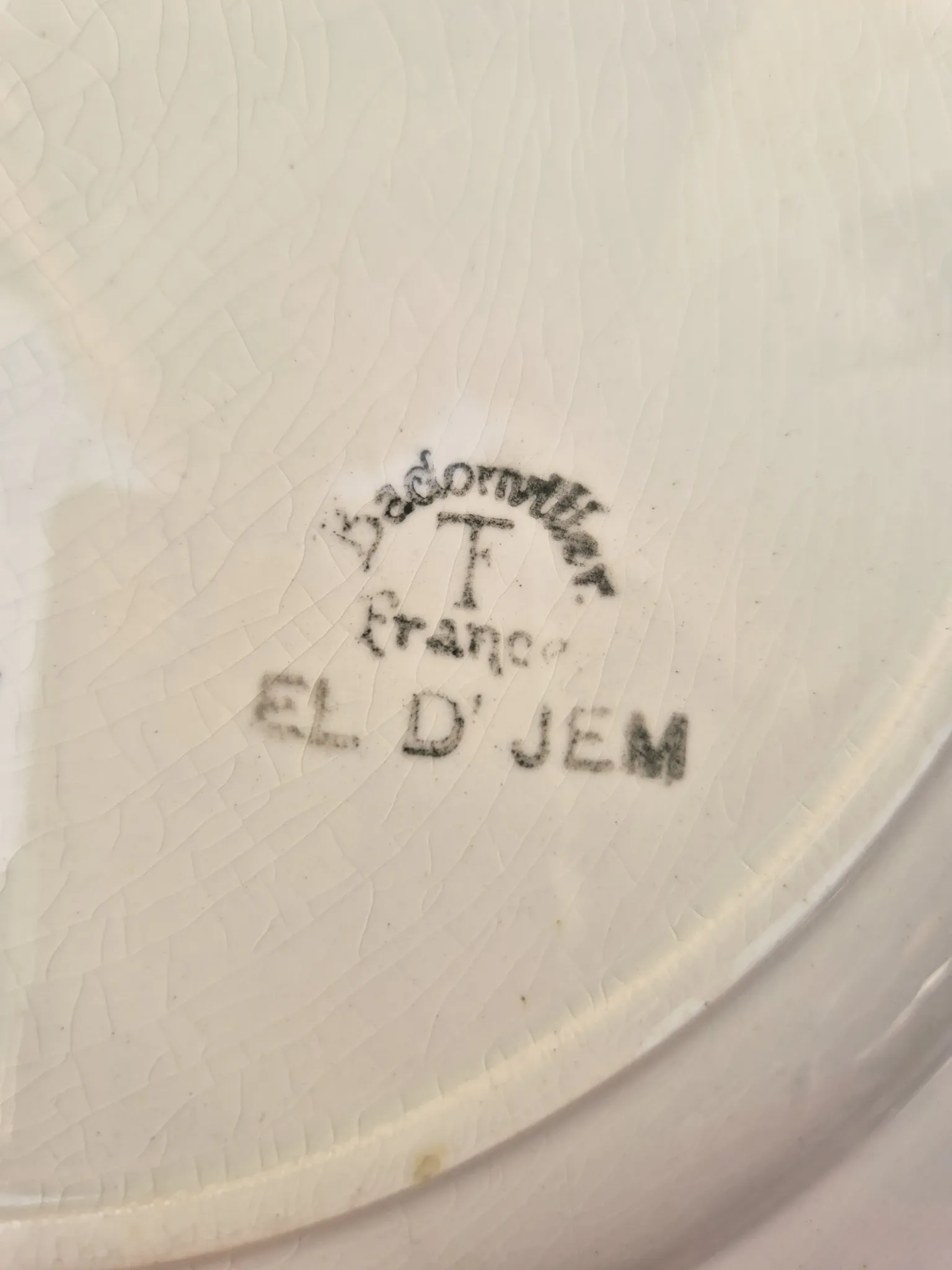 Badonviller vintage plate