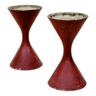 Pair of Willy Guhl planters. Switzerland 1960s