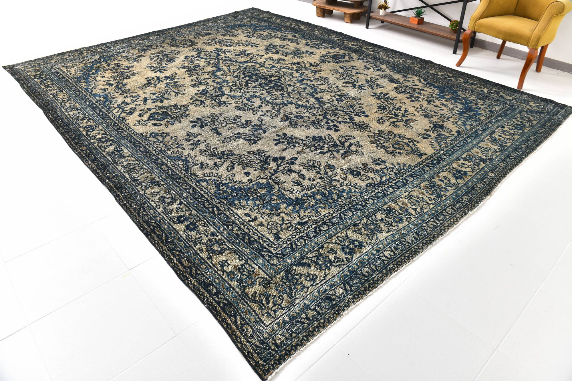 Classic Pattern Navy Blue Persian Rug, 311x402Cm