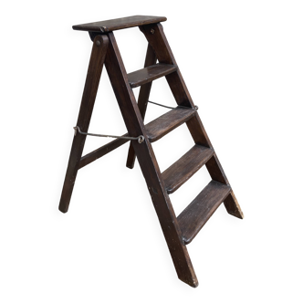 Petit escabeau vintage
