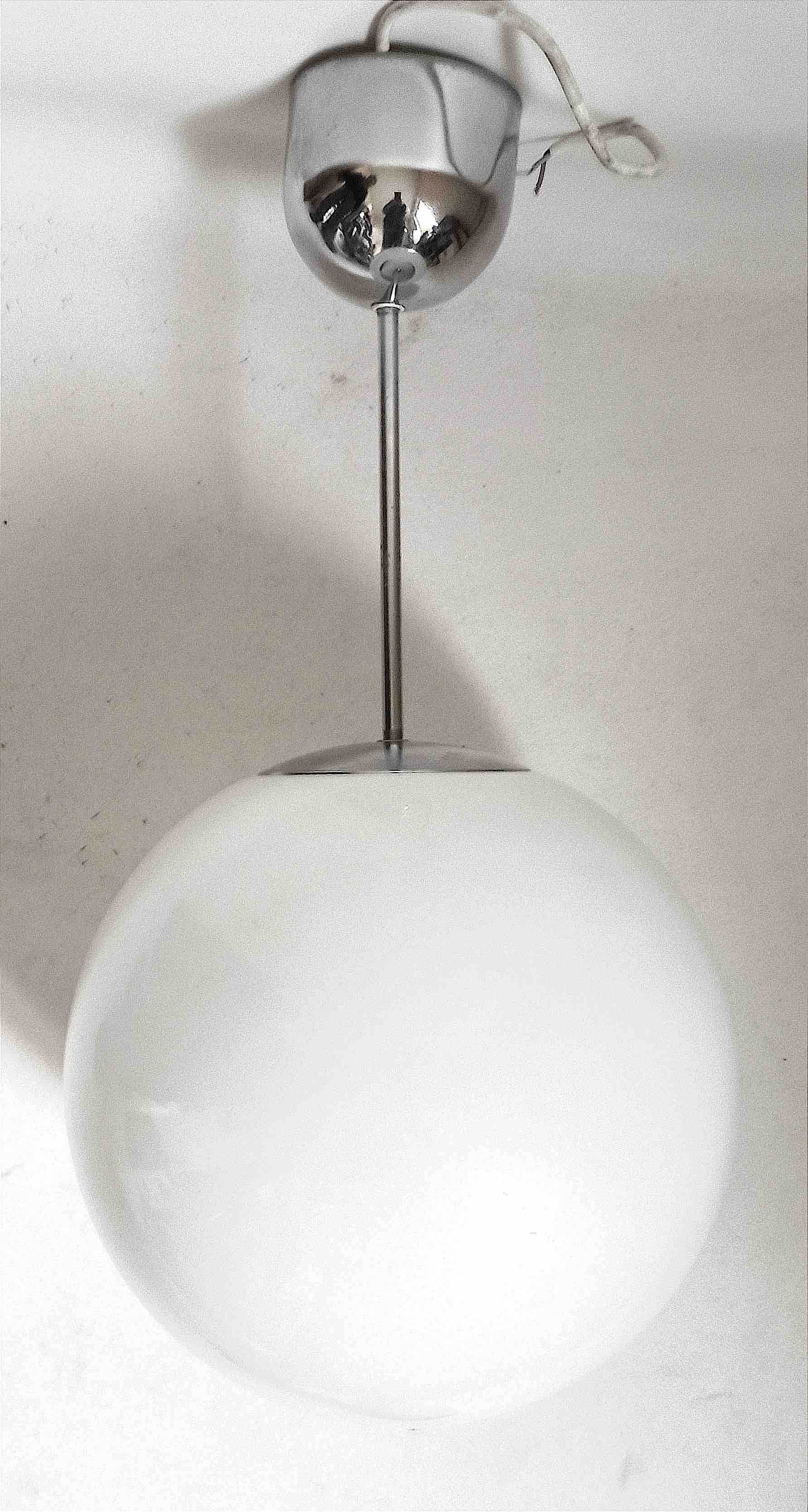 White opaline suspension 70s height 58 cm diameter 48.5 cm