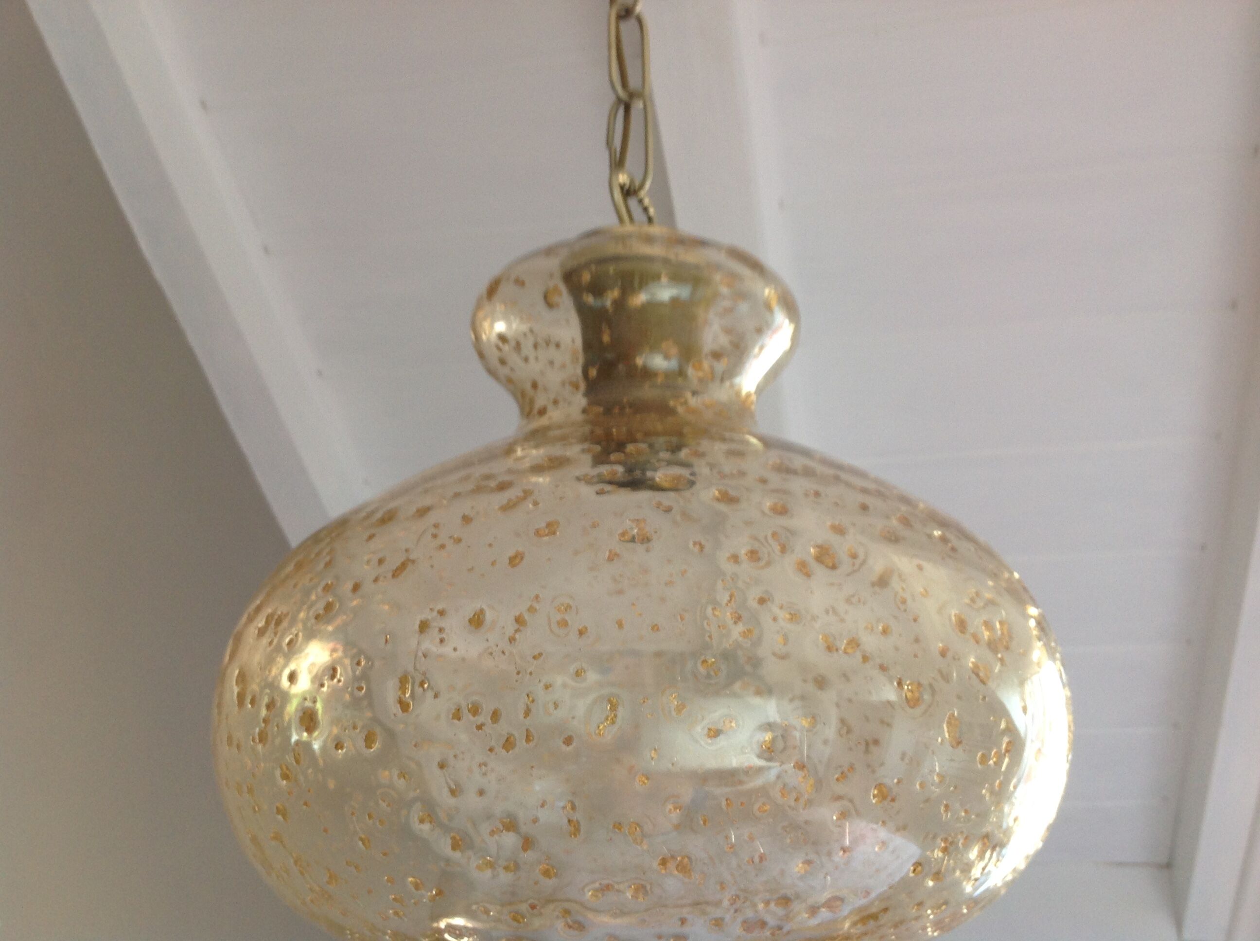 Suspension globe en verre bullé ambré et pailleté /vintage années 60-70