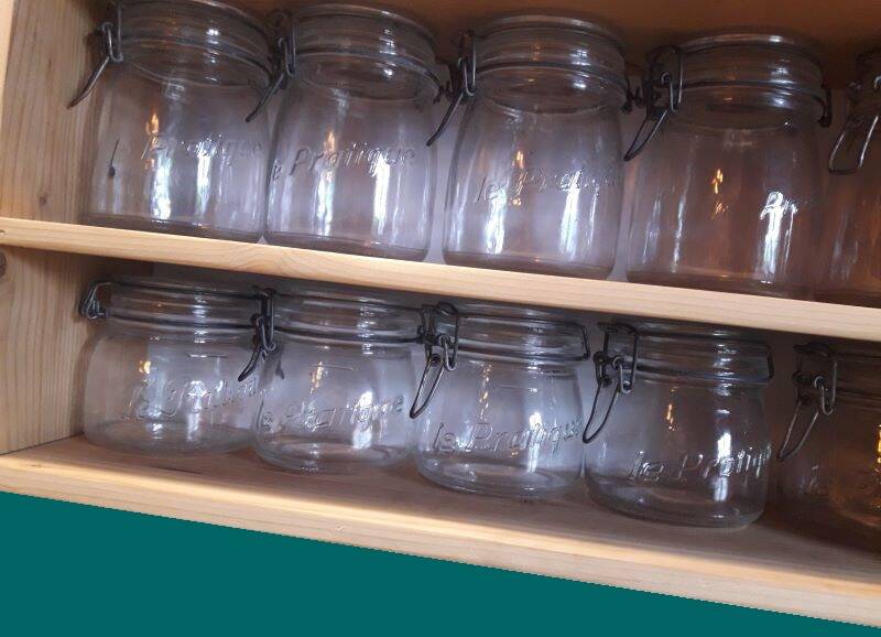 Spice shelves L1.6mxH79cm