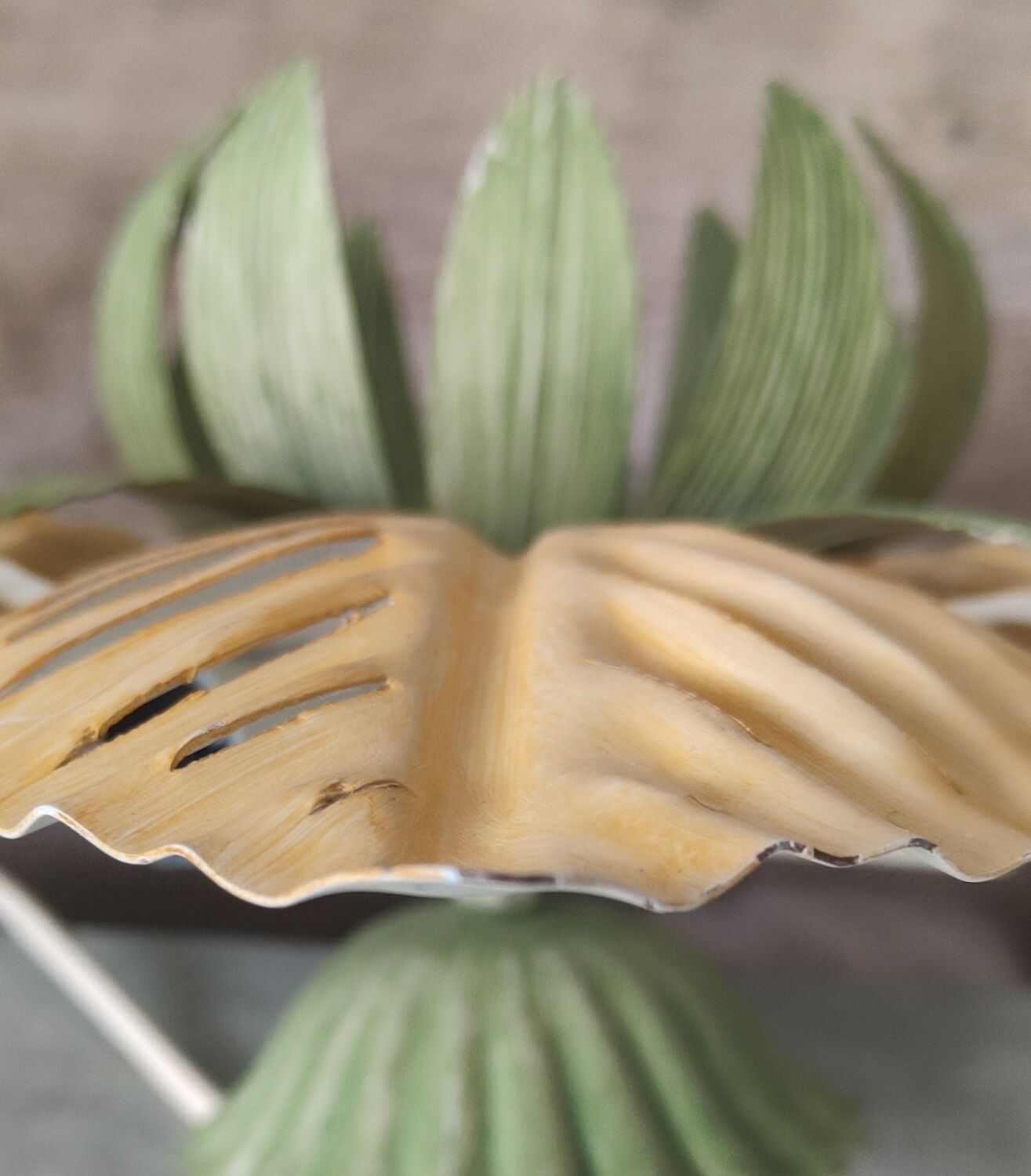 Vintage flower ceiling lamp