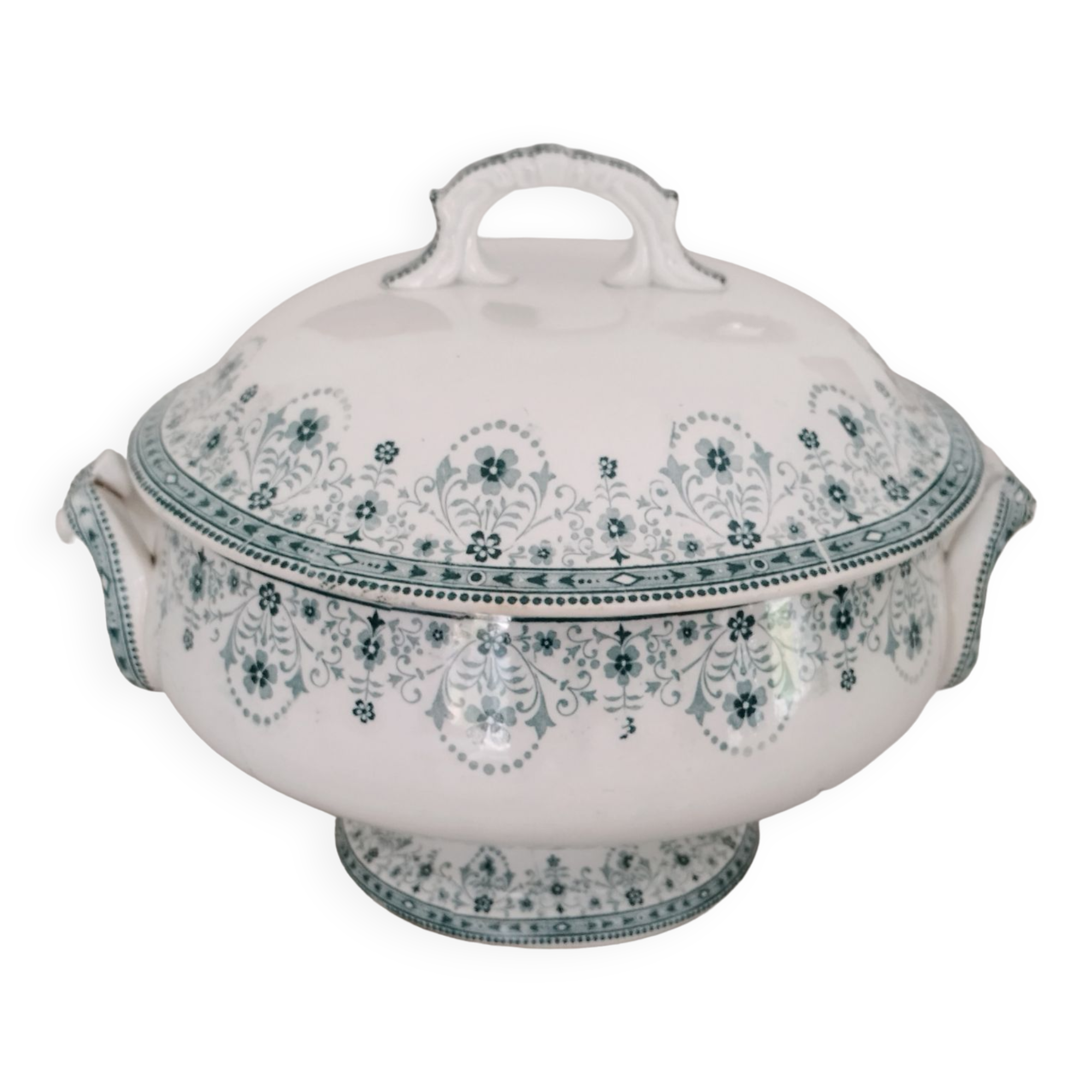 Vegetable soup tureen Old earthenware Saint Amand and Hamage Model Marceau