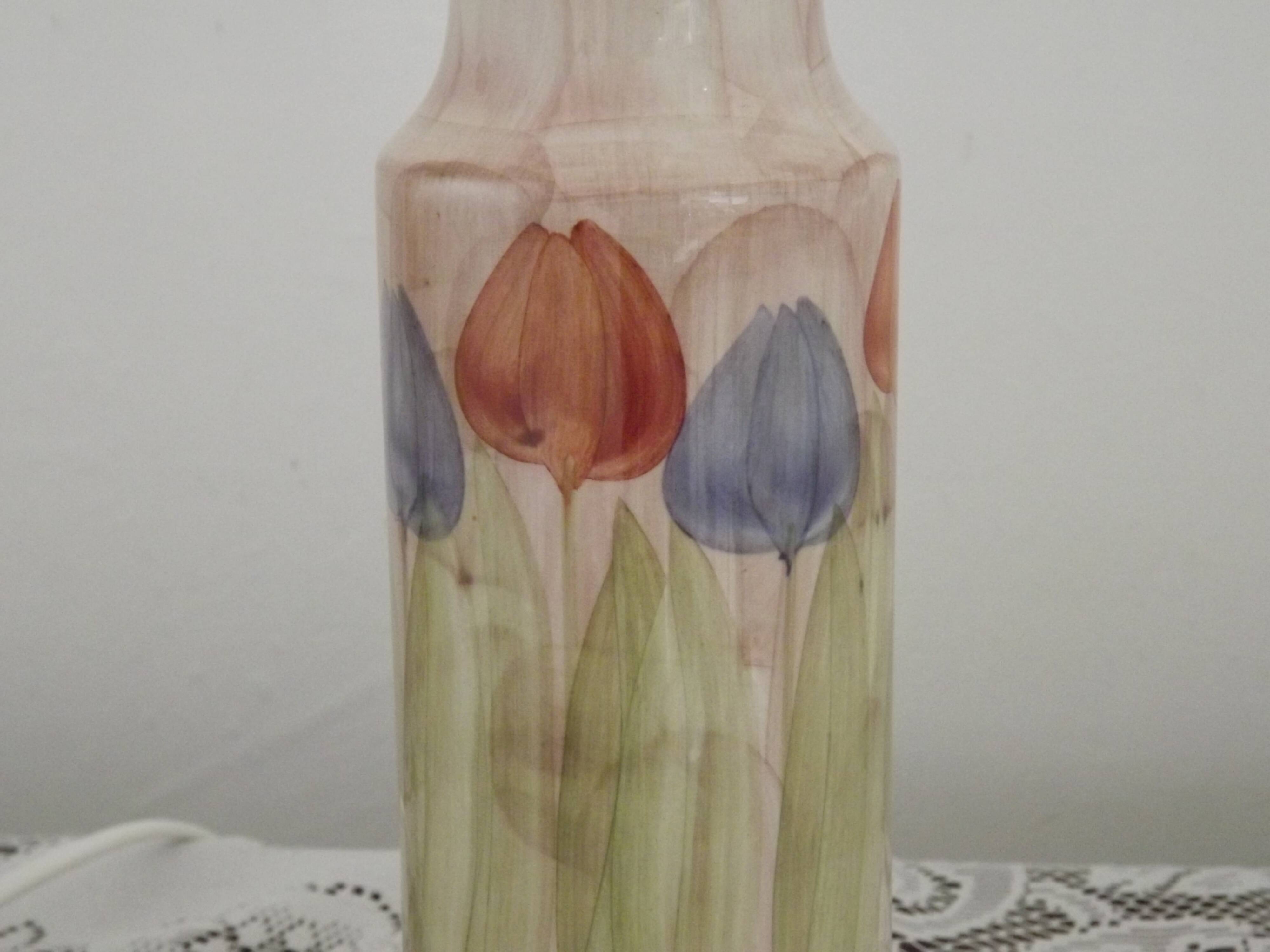 Set of 2 Hand-Painted Jersey Pottery Tulip Design Table / Bedside Lamps