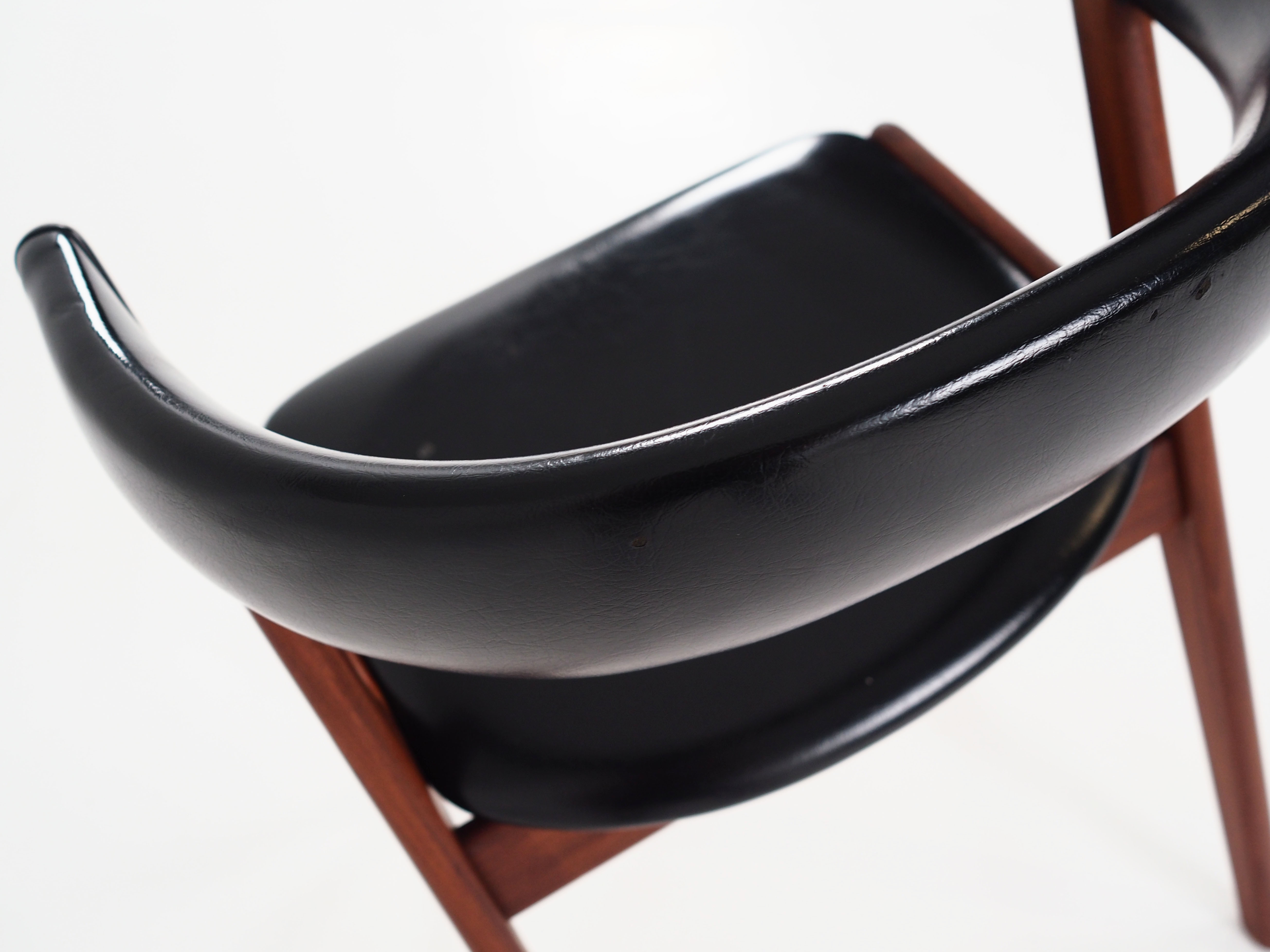 Fire  teak chair design by Kai kristiansen for Schou andersen, scandinavian design.