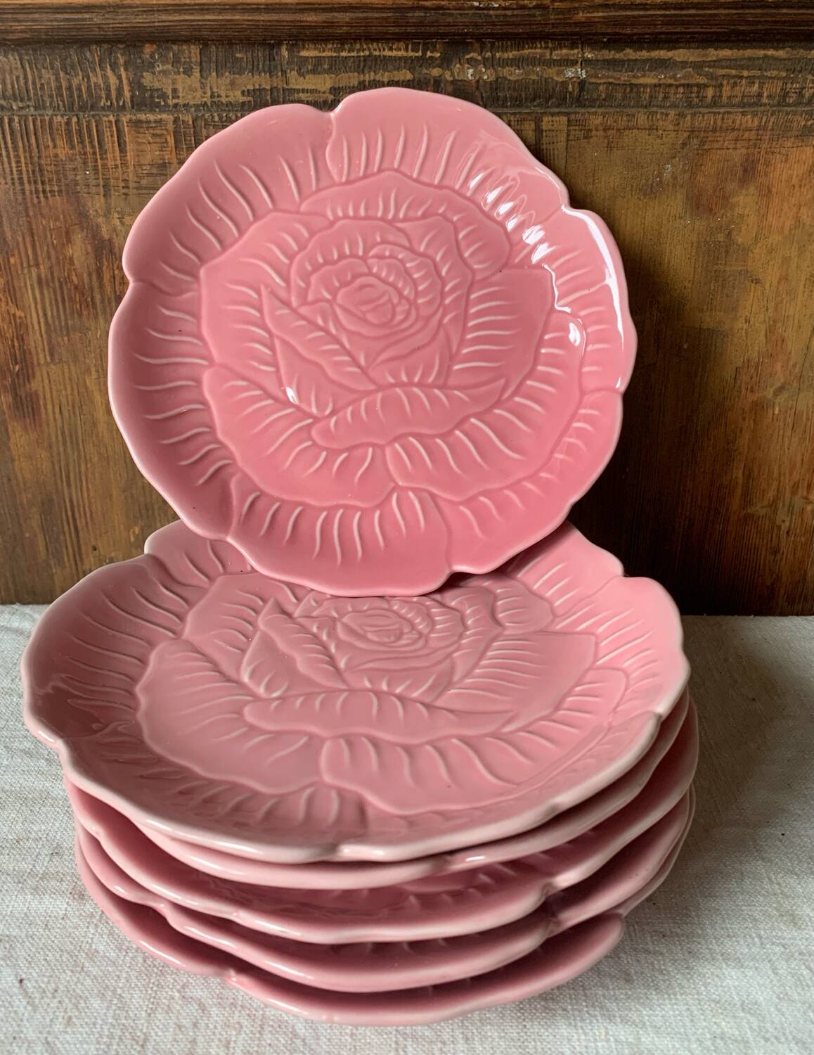 Pink flower earthenware plates