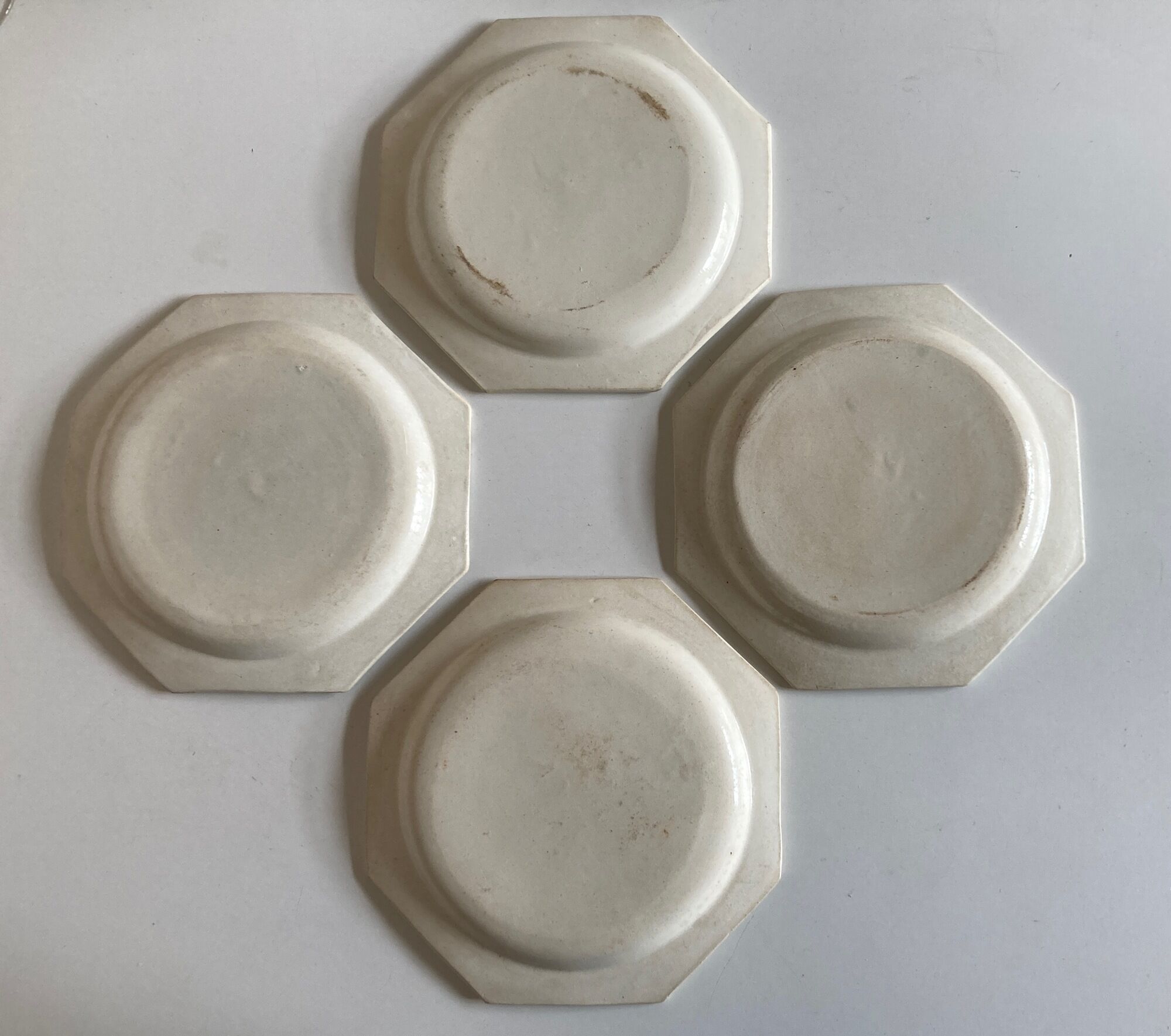 Set of 4 plates Creil and Montereau octagonal pearls Directoire 1800