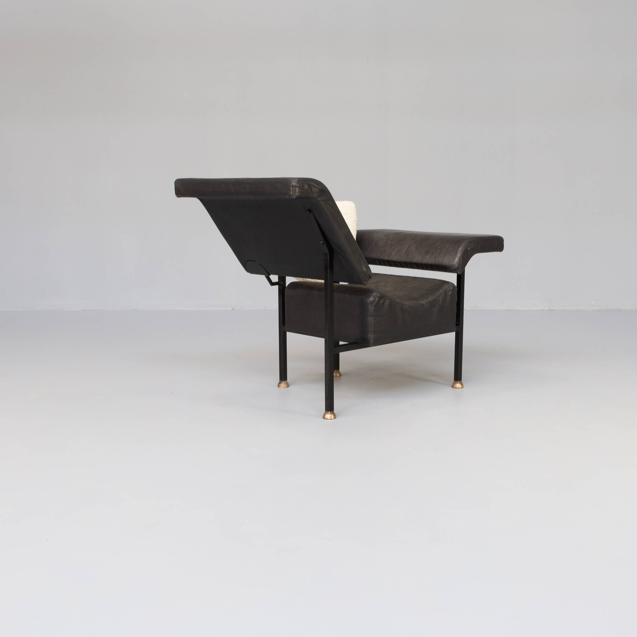 Rob Eckhardt ‘Groeten Uit Holland’ lounge chair for Pastoe