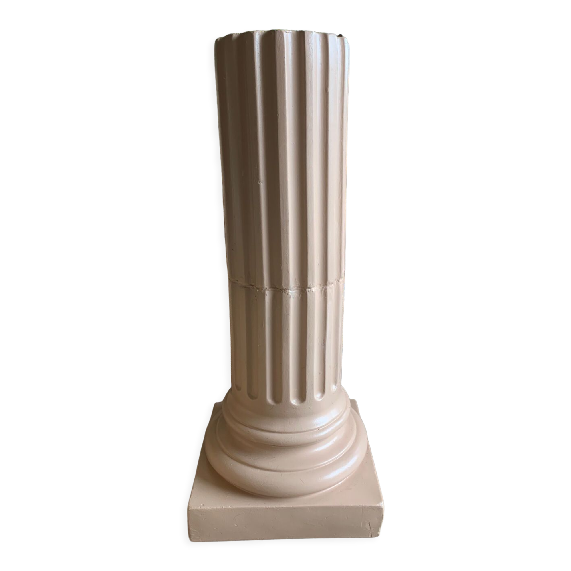 Pedestal column