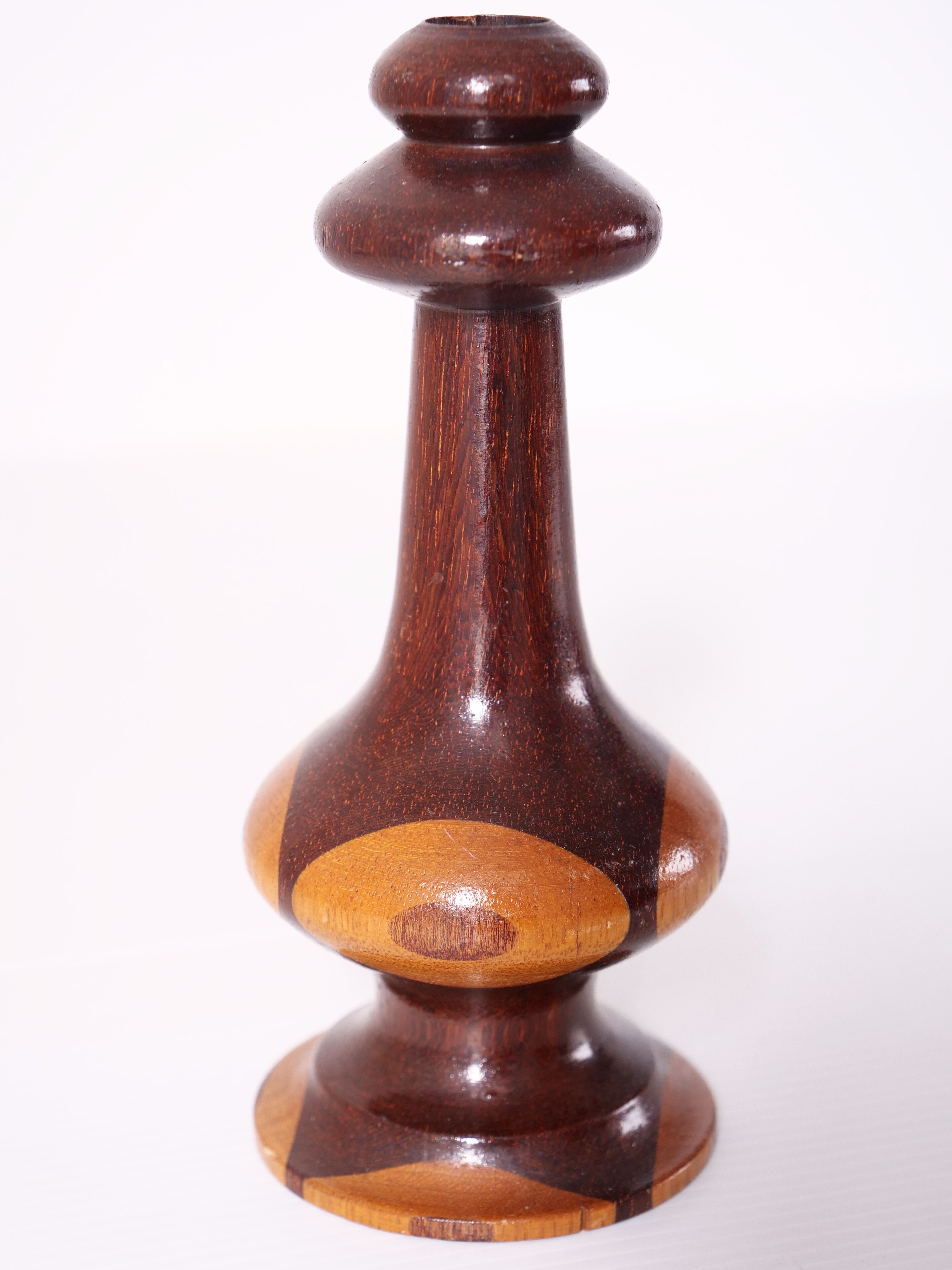 Artistic soliflore wooden turned assembly