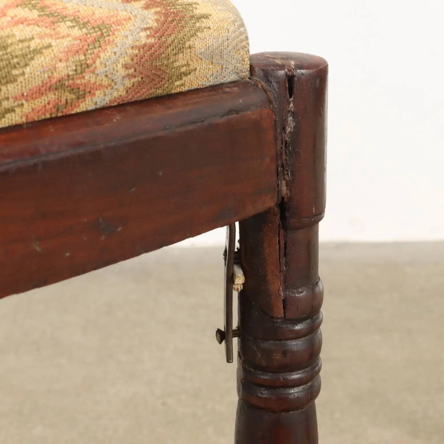 Antique neo-Gothic mahogany chairs, Italy, 19th century
