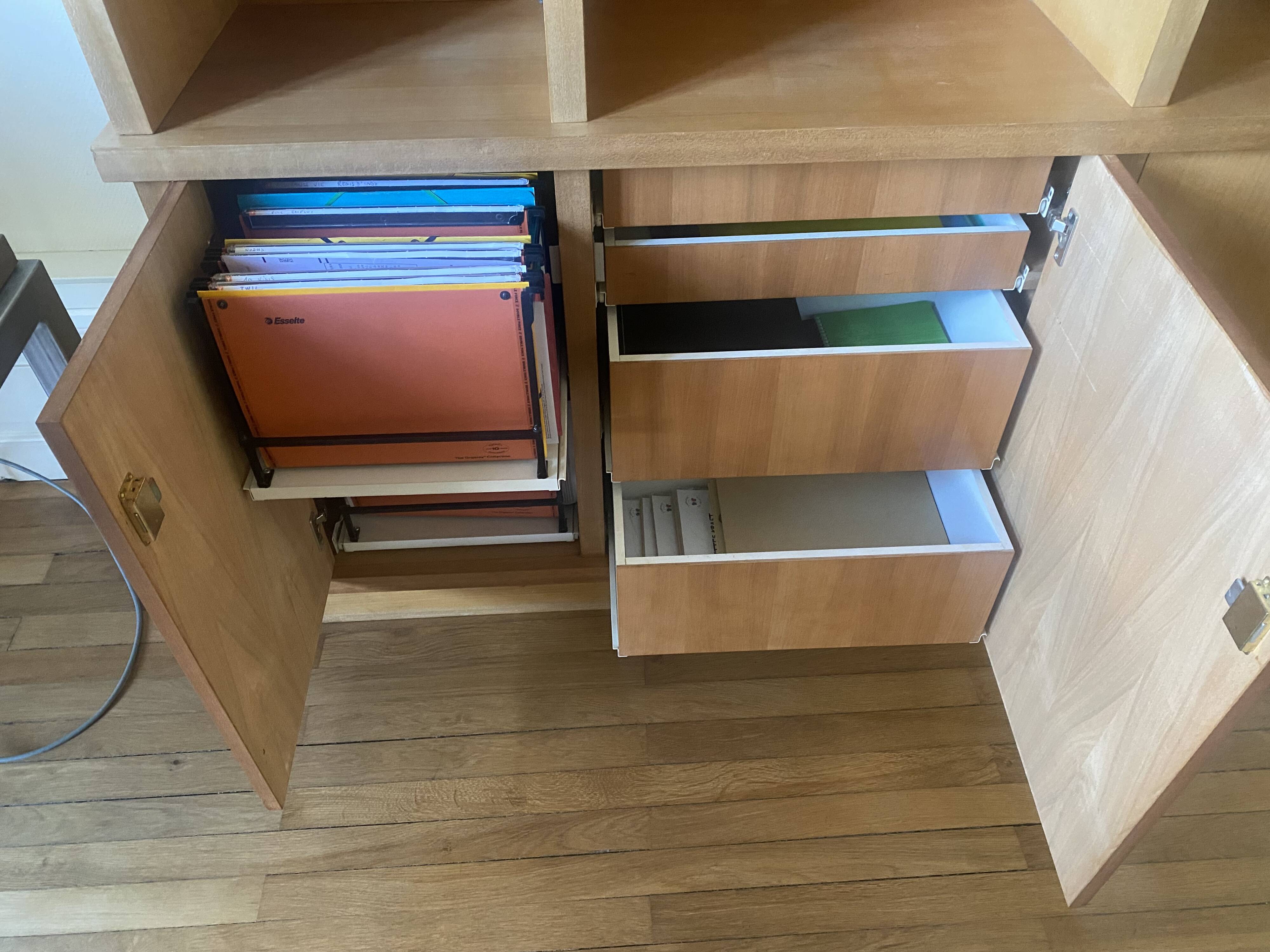 Modular library in solid wood