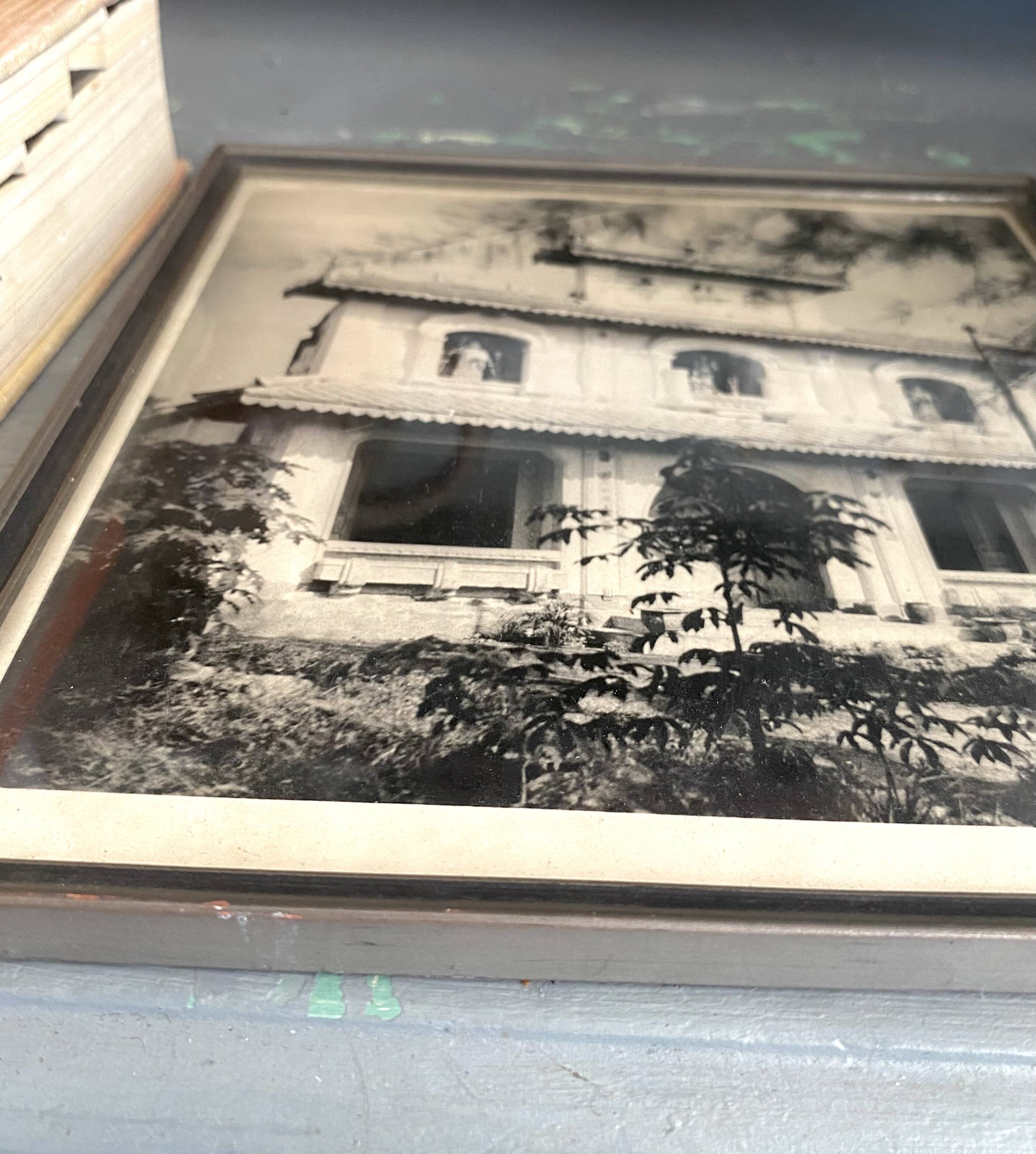 Photo Indochina, glazed wood frame