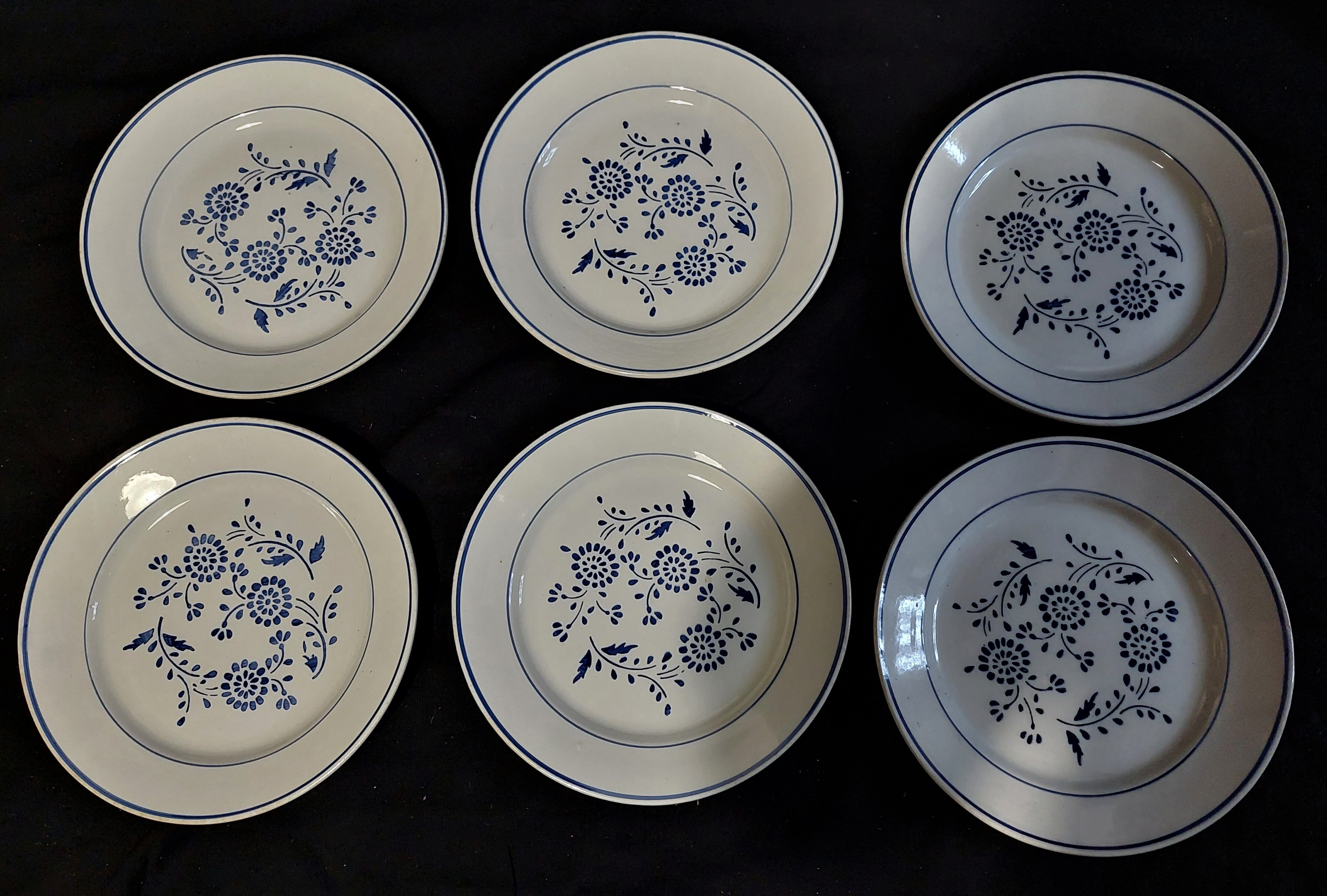 Flat plates series of six Lunéville decoration Aronde