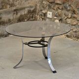 Petite table basse en verre fumé 1970