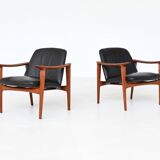 Paire de fauteuils scandinaves en teck et cuir Westnofa Norvège 1960