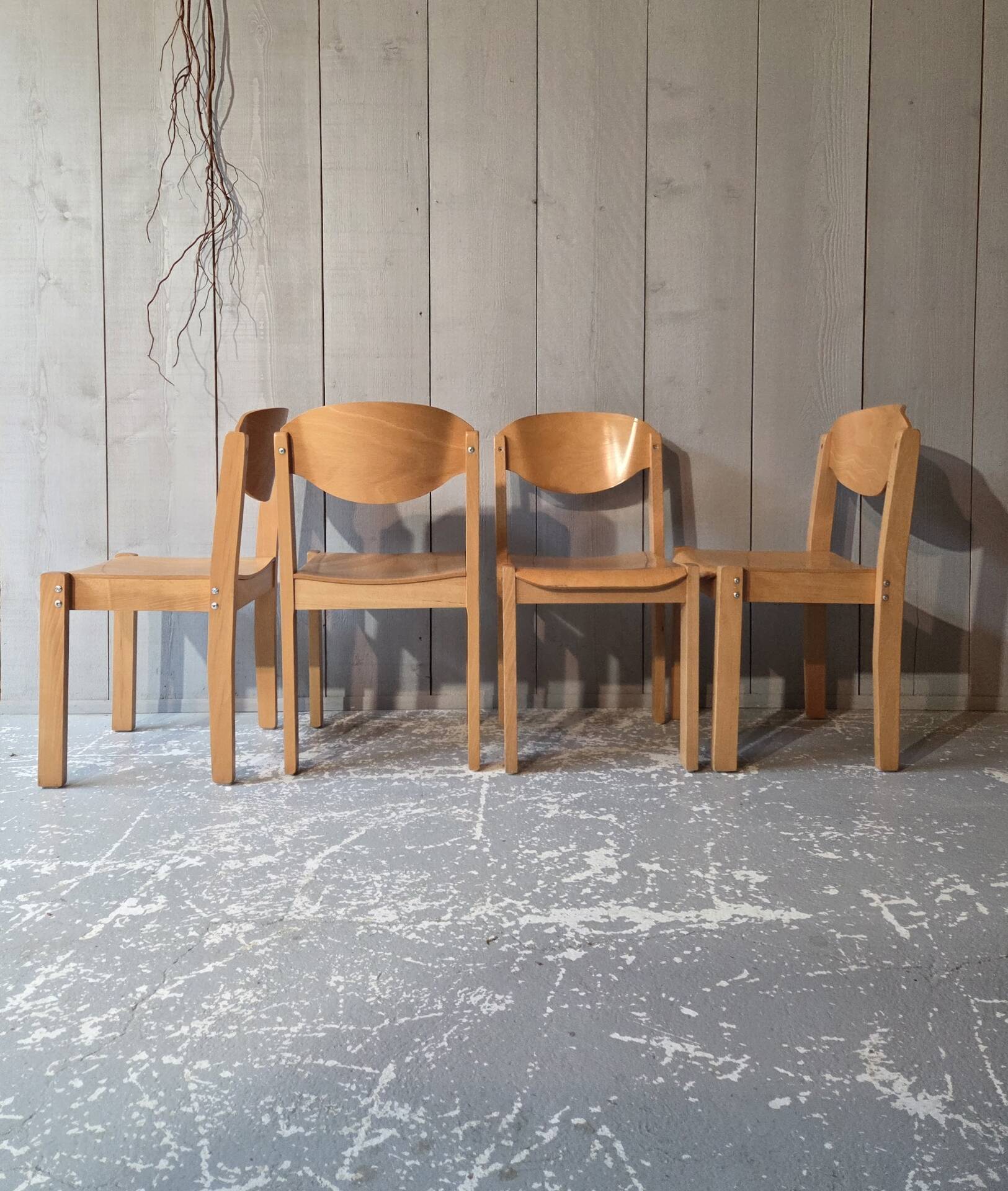 Stackable chairs