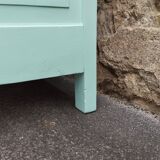 Parisian showcase cabinet year 30