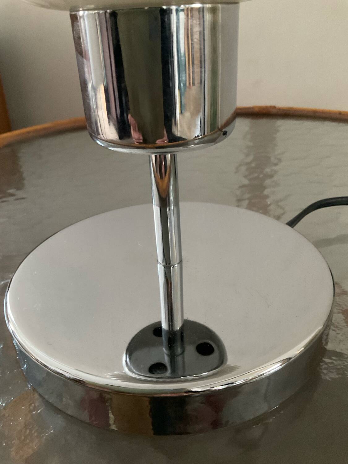 Vintage lamp in opaline glass and chromed metal