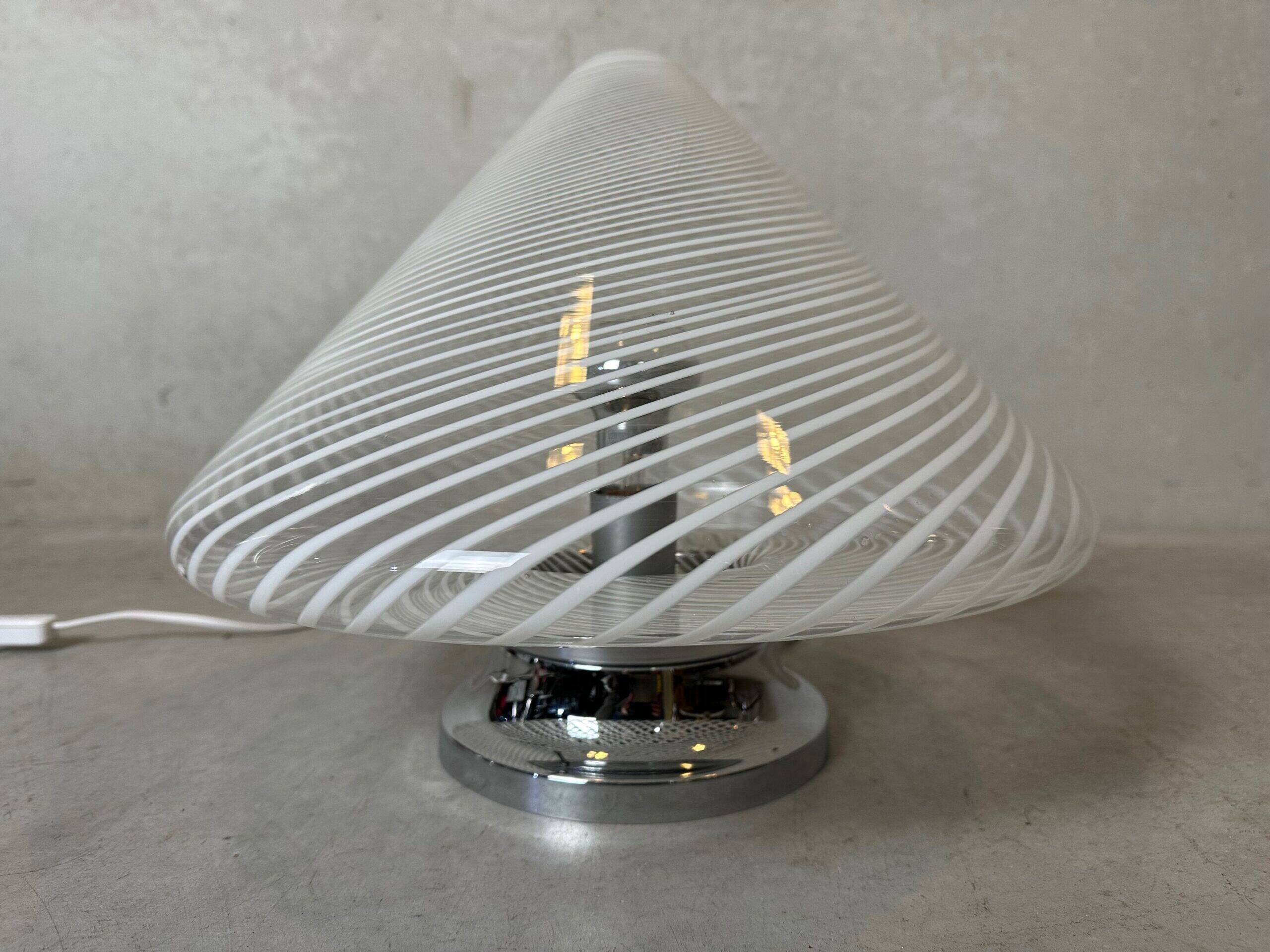 Vintage Murano swirl table lamp – Itre