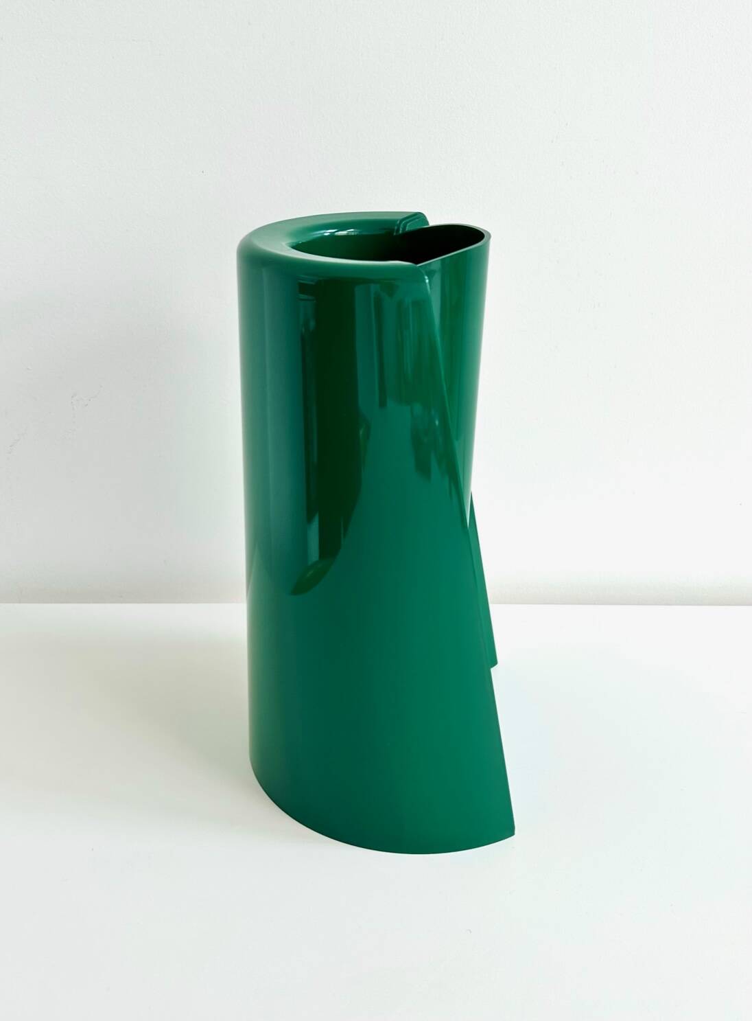 花瓶・フラワースタンド Pago-Pago ALESSI by Enzo Mari 花瓶・フラワースタンド Pago-Pago ALESSI by Enzo Mari ALESSI