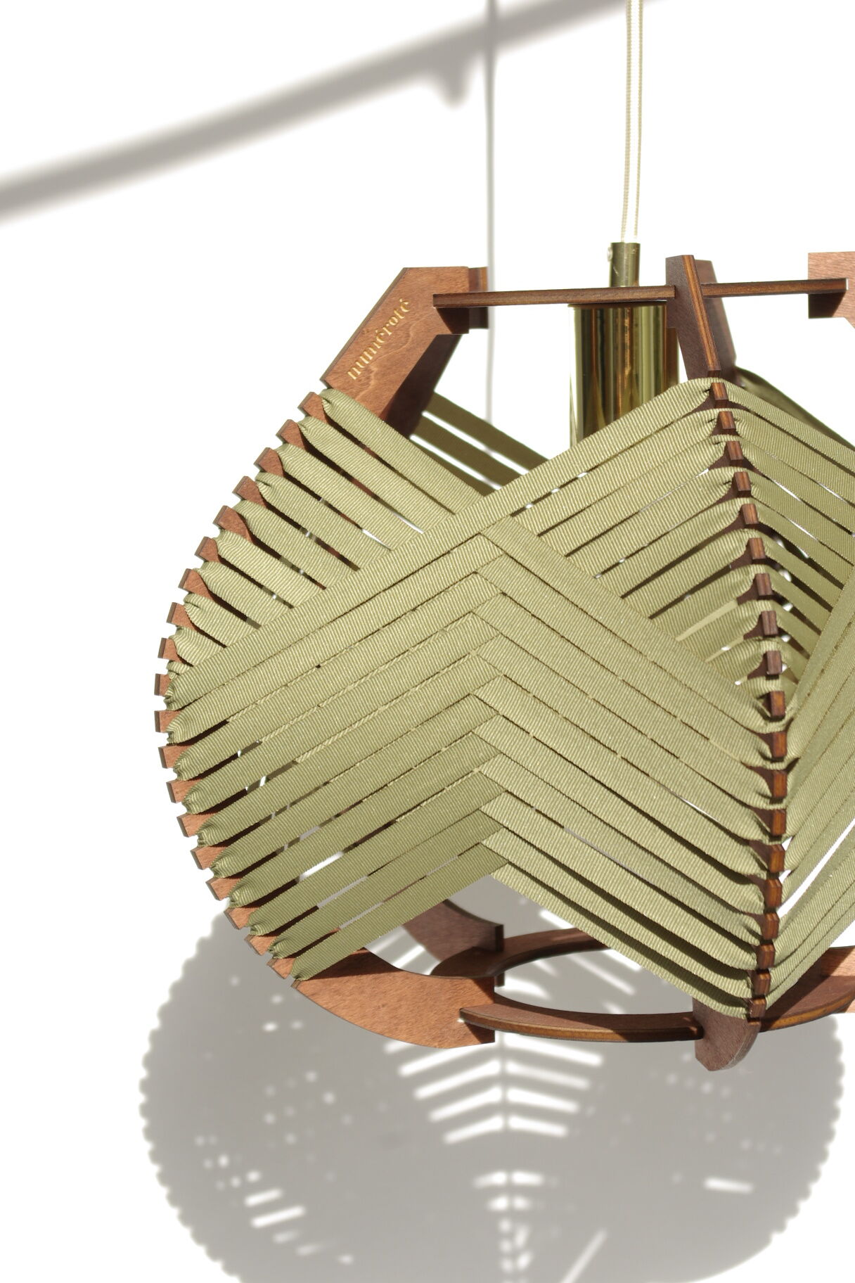 Woven khaki lamp to install
