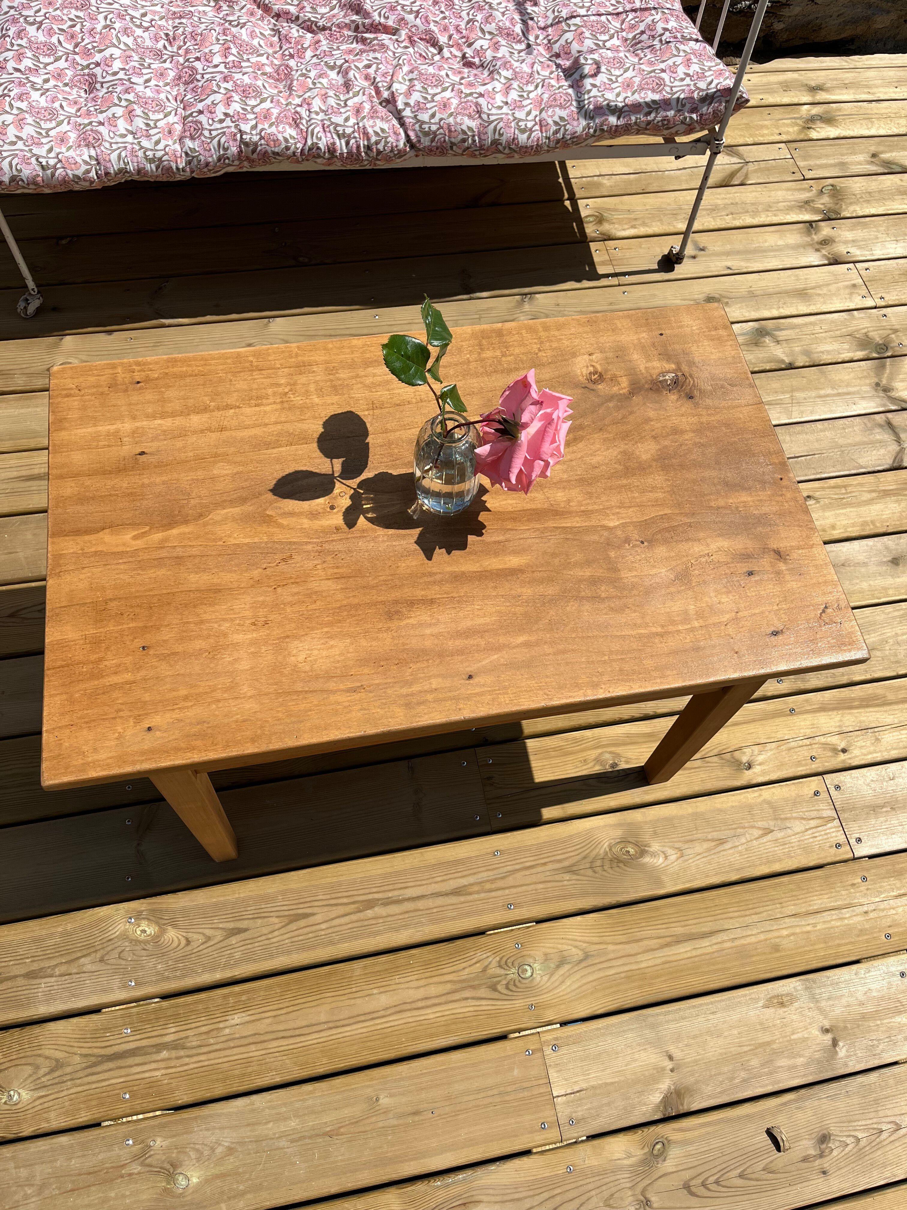 Table basse de ferme