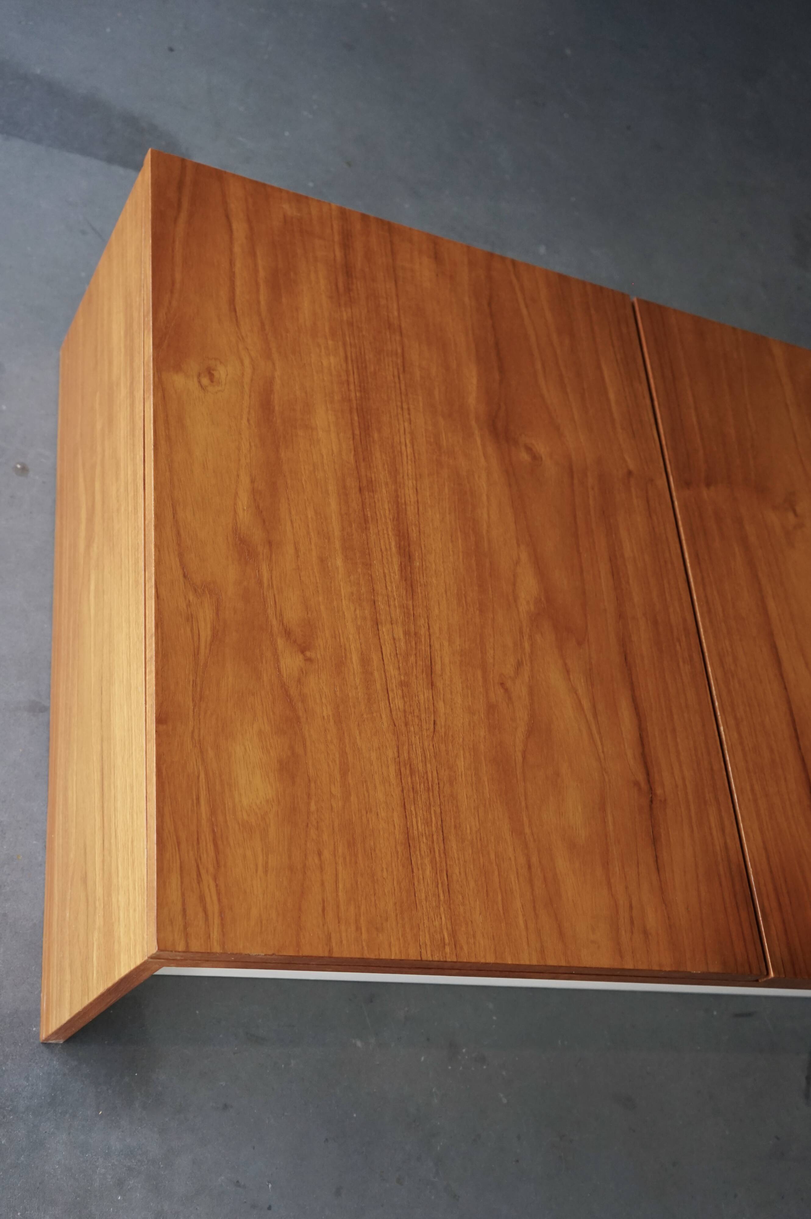 Armoire murale sur mesure par Wim Den Boon, années 1960