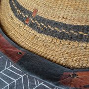 Chapeau berbère art ethnique vannerie et cuir