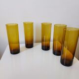 Set carafe and 5 amber glasses