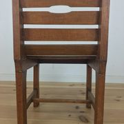 Chaise à lattes de bois pour enfants