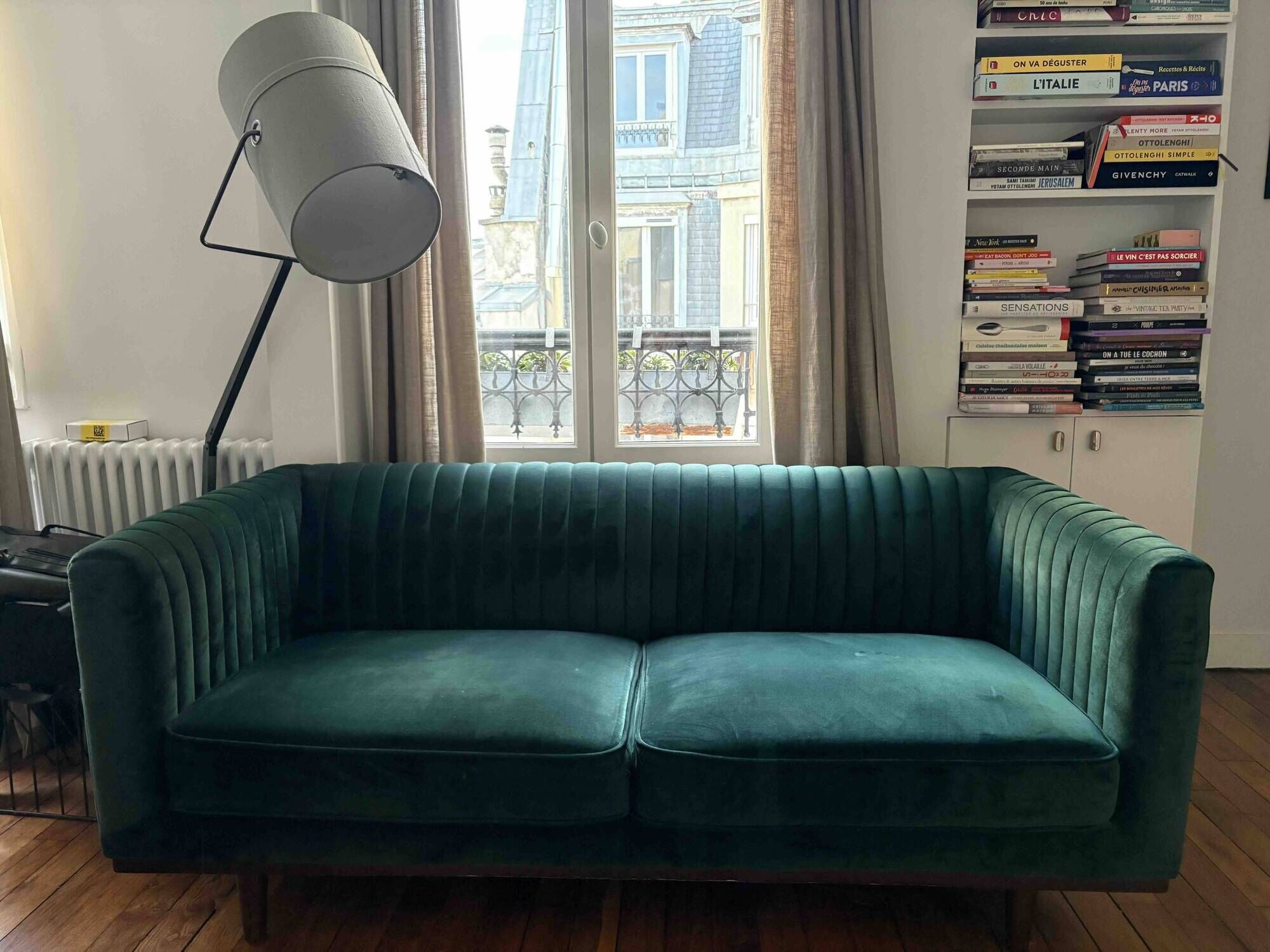 Green velvet sofa – 2/3 seats – Art Deco style
