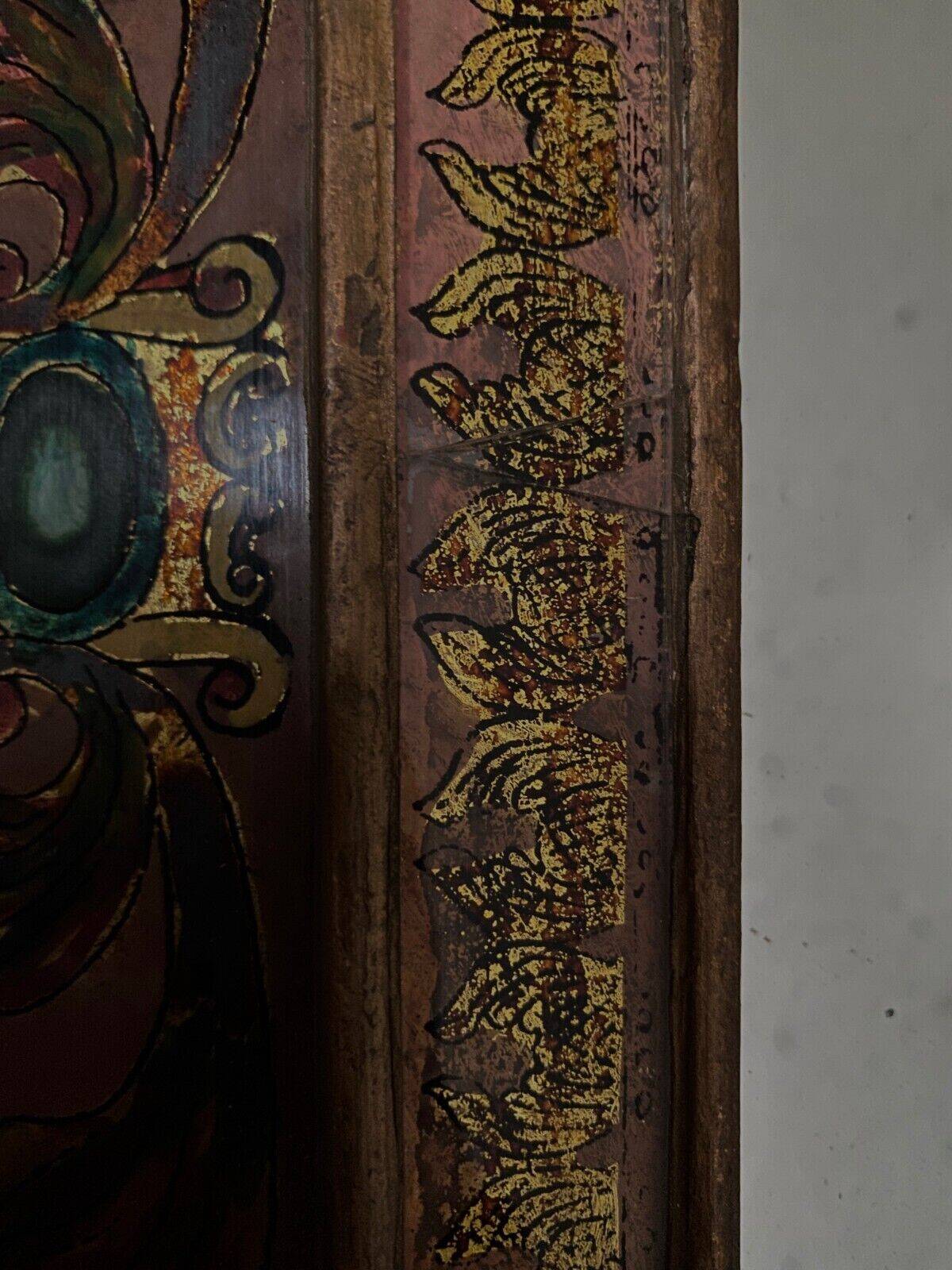 Petit miroir à parclose décor d'arabesques milieu XXe