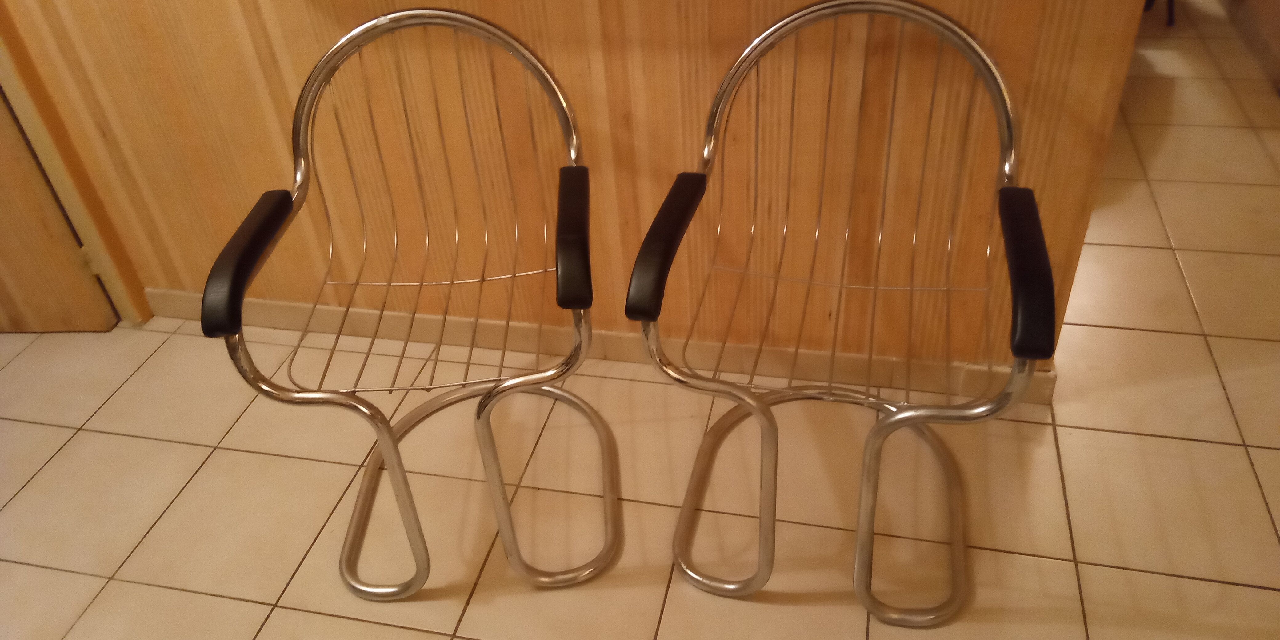 Set of 2 chairs