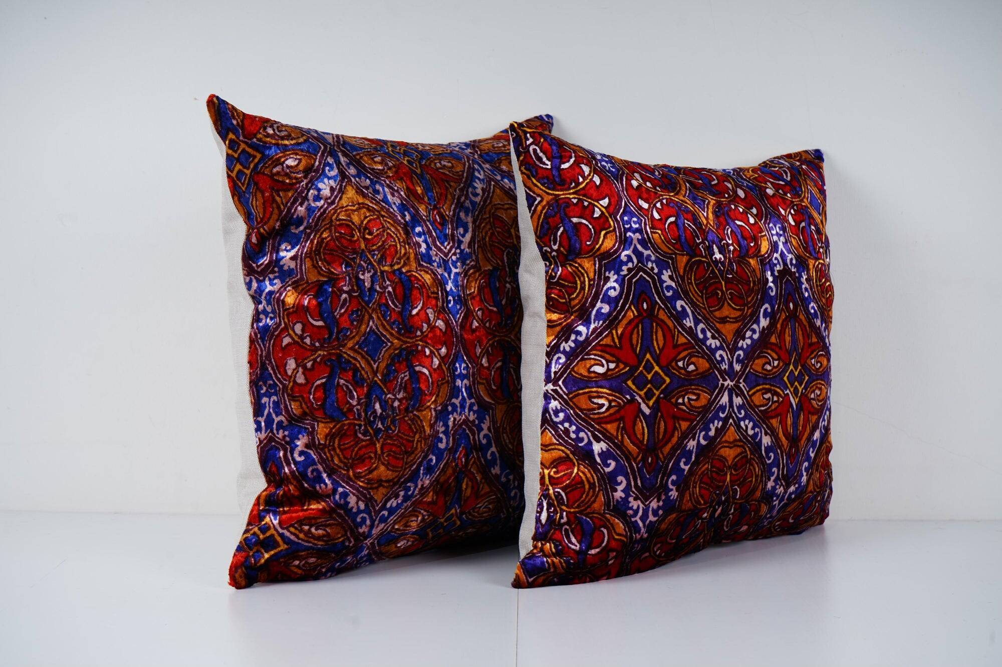 Set of 2 vintage Turkish cushion covers 51x51 cm