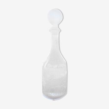 Chiseled glass bottle