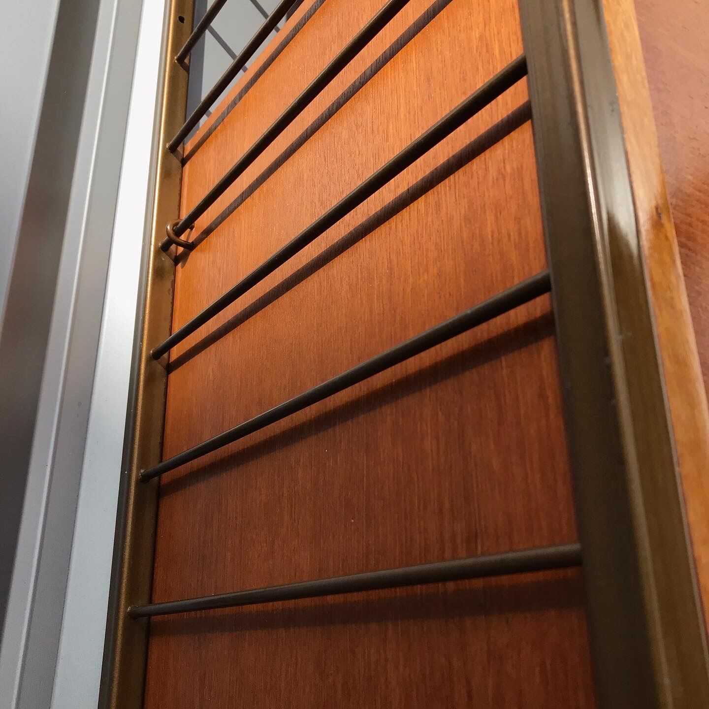 "Ladderax" shelving system Robert Heal edited by Staples 1970