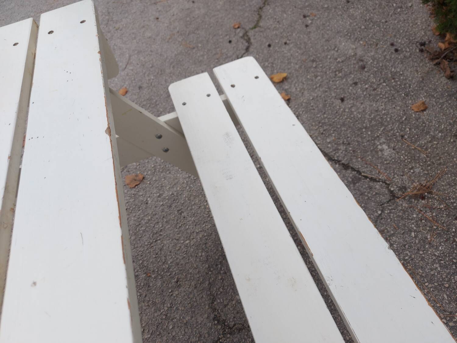 Table de jardin avec bancs pour enfants