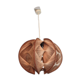 Scandinavian suspension wires and wood