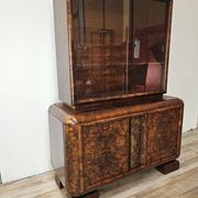 Vitrine Art Déco des années 1930 en noyer et racine de noyer