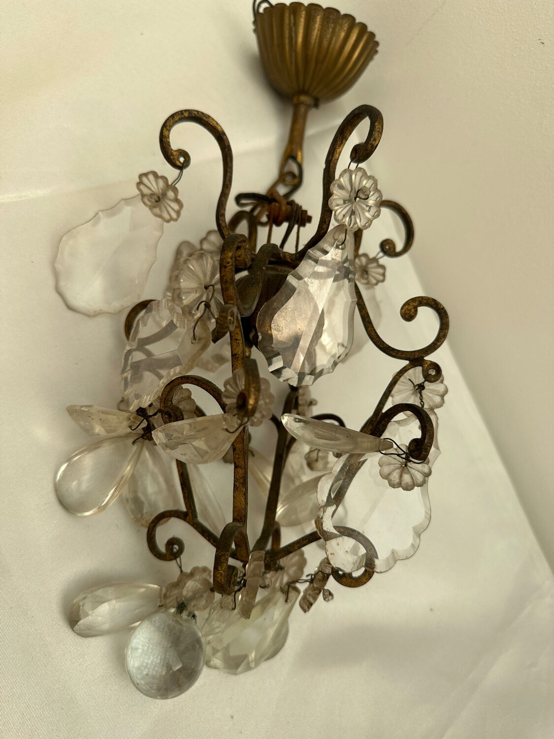Chandelier in Pampilles Louis XV style