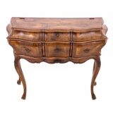 Coiffeuse/commode, Europe du Nord, milieu du XXe siècle.