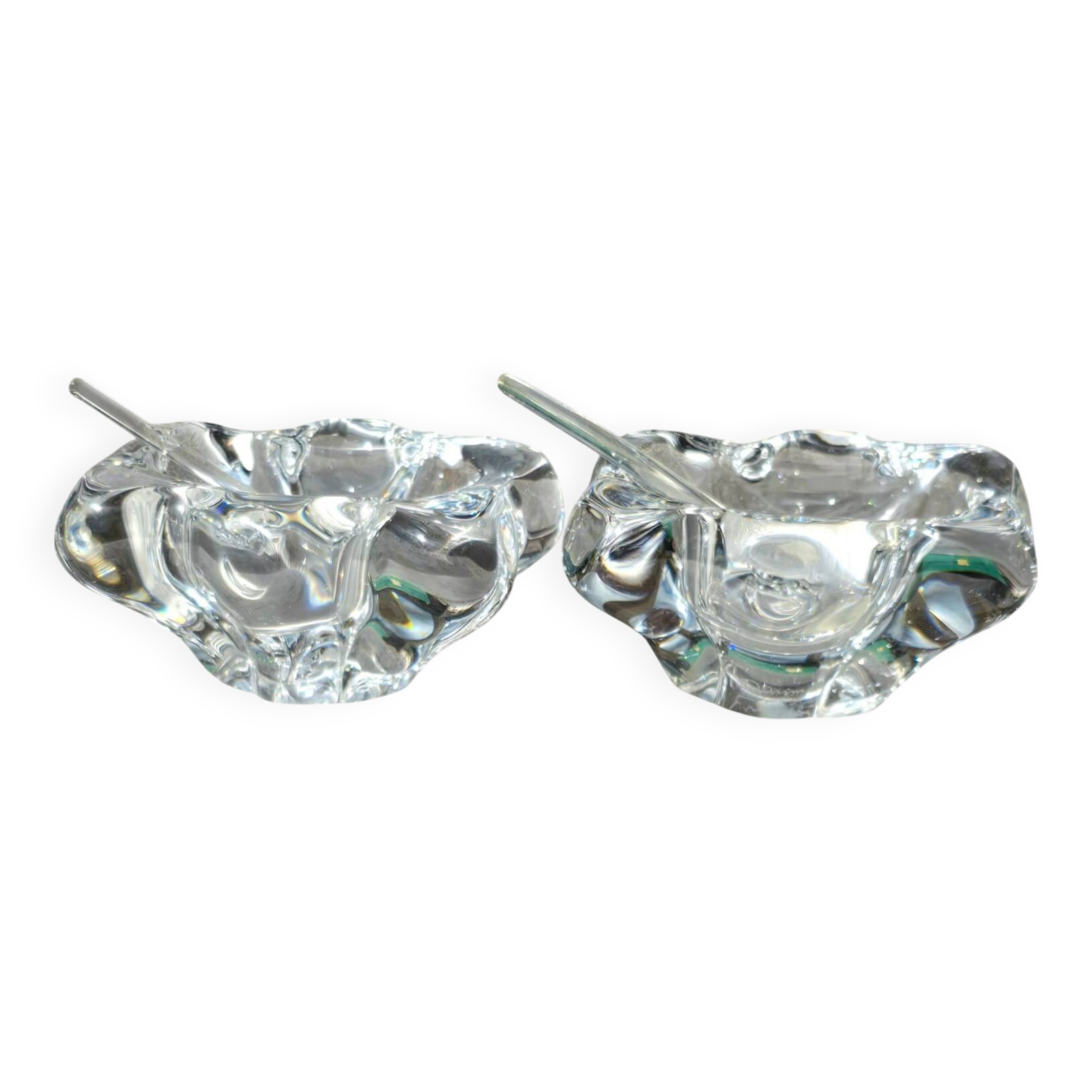 Pair of crystal salt shakers and glass spoons signed Daum Cristal