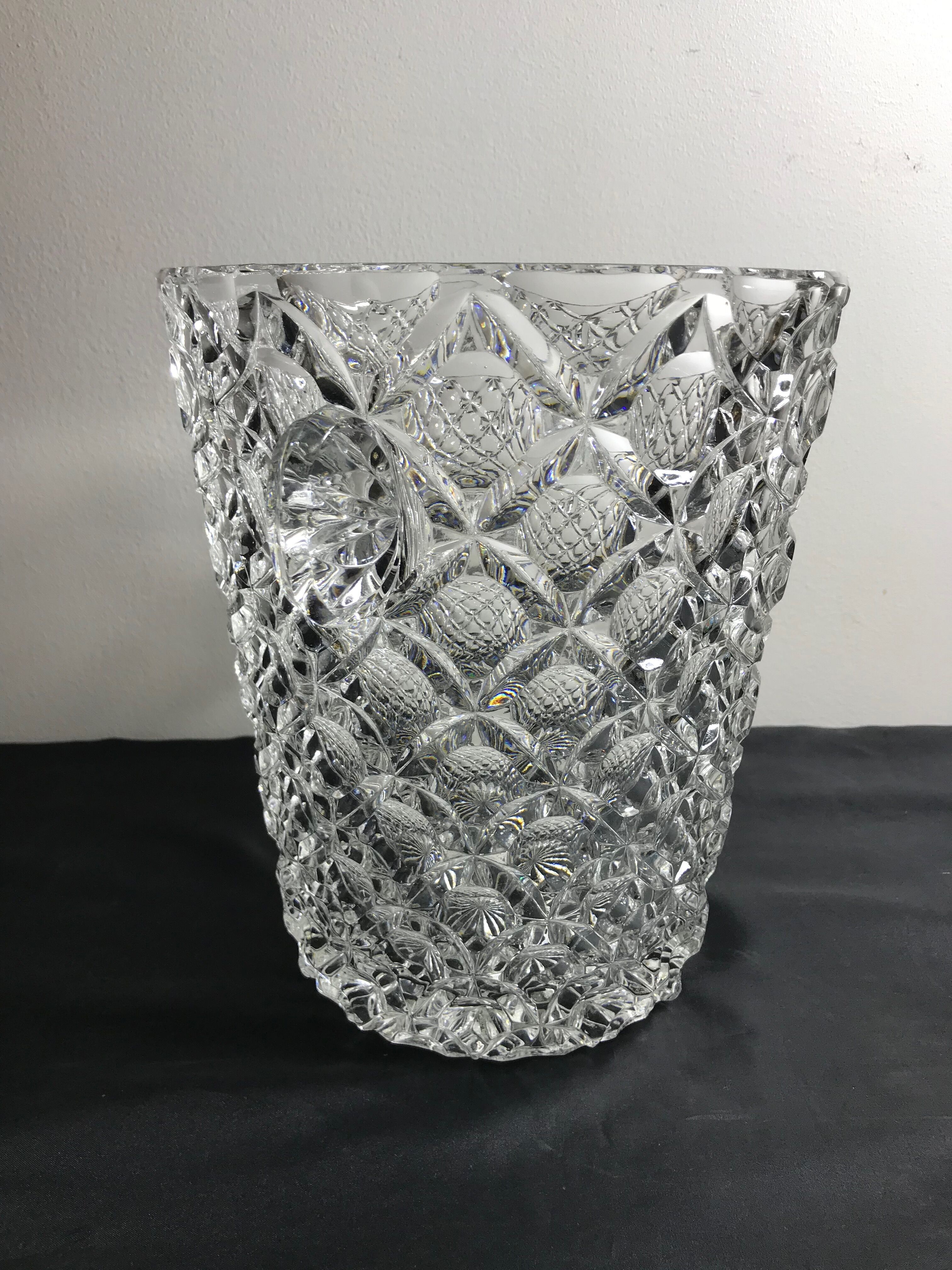 Crystal champagne bucket